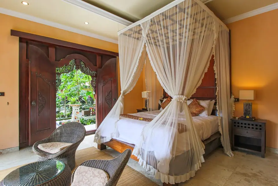 Frangipani Suite — photo 7 of 10